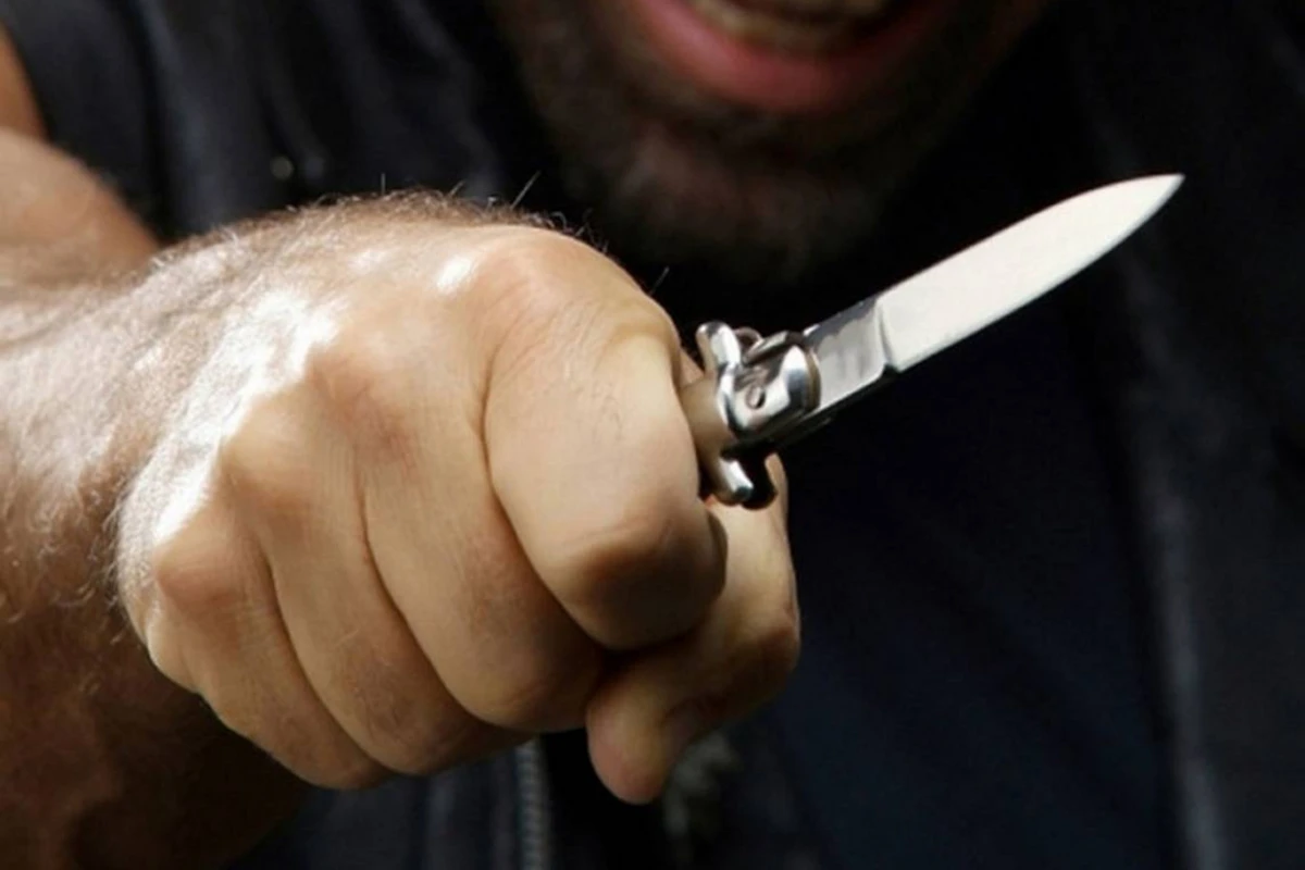 49 yaşlı kişi bıçaqlandı
