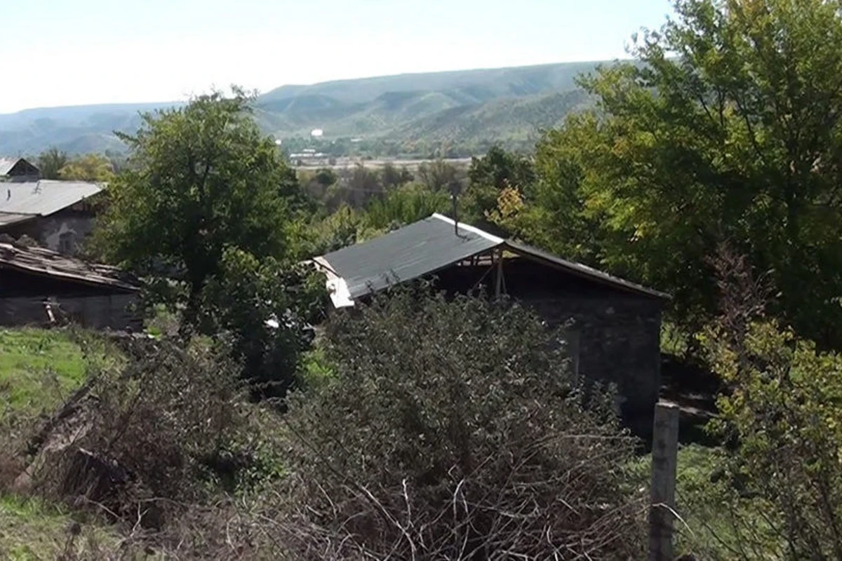 Azad olunan ərazilərdə siyahıya alınan daşınmaz əmlakların sayı açıqlanıb