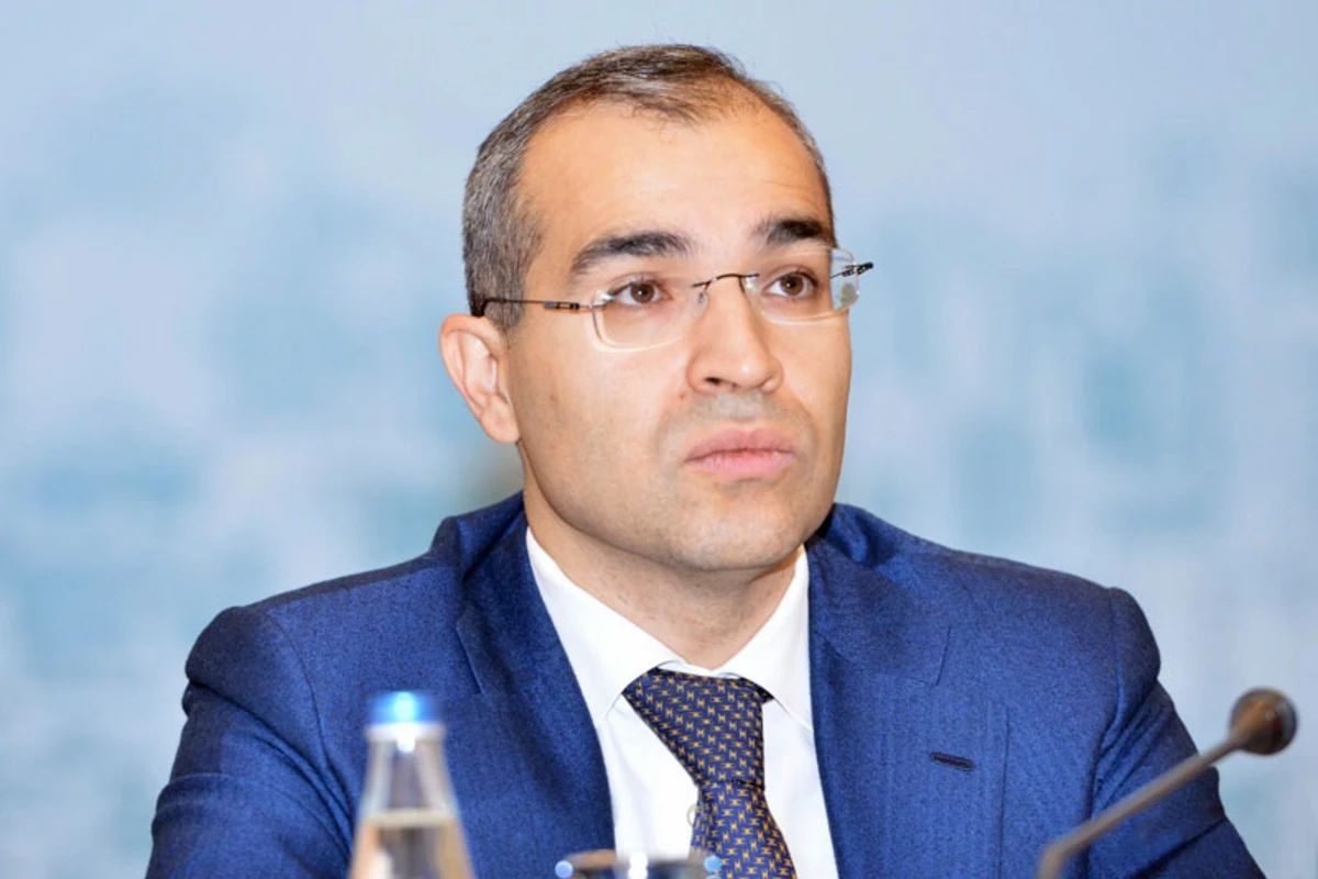 Mikayıl Cabbarov: Qeyri-neft sənayesi məhsullarının ixracı 40% artıb