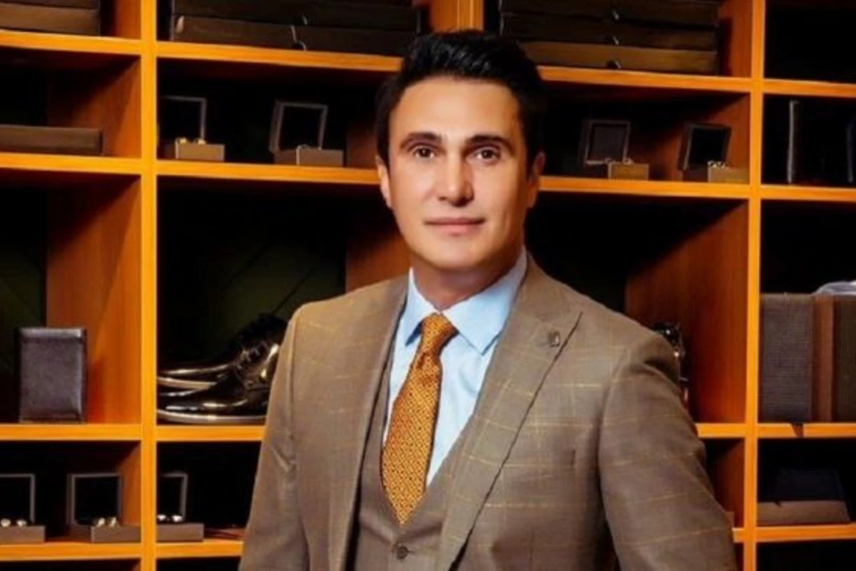 Nadir Qafarzadə: “Telefon nömrəmi gəlinimə verib dedim ki...” - VİDEO Nadir Qafarzadə: “Telefon nömrəmi gəlinimə verib dedim ki...” - VİDEO