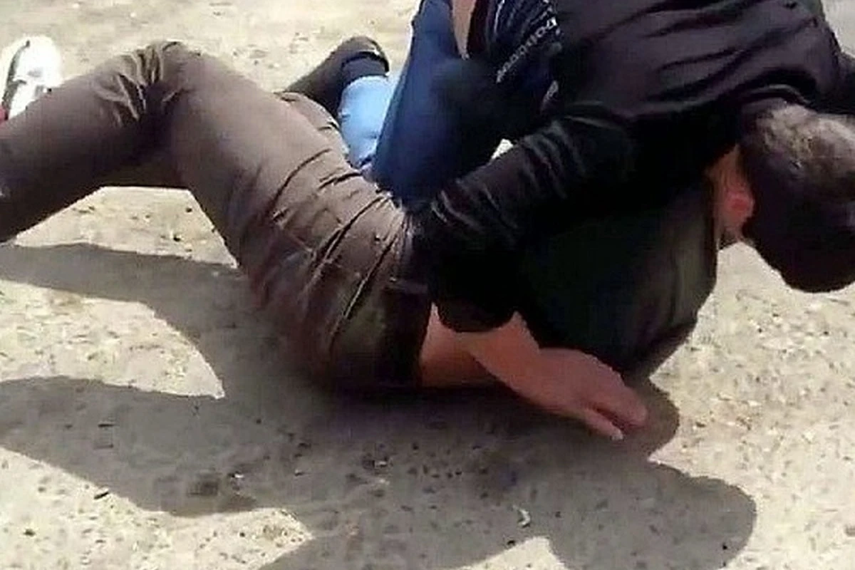 Кровавая драка между двоюродными братьями в Азербайджане: есть погибший Кровавая драка между двоюродными братьями в Азербайджане: есть погибший