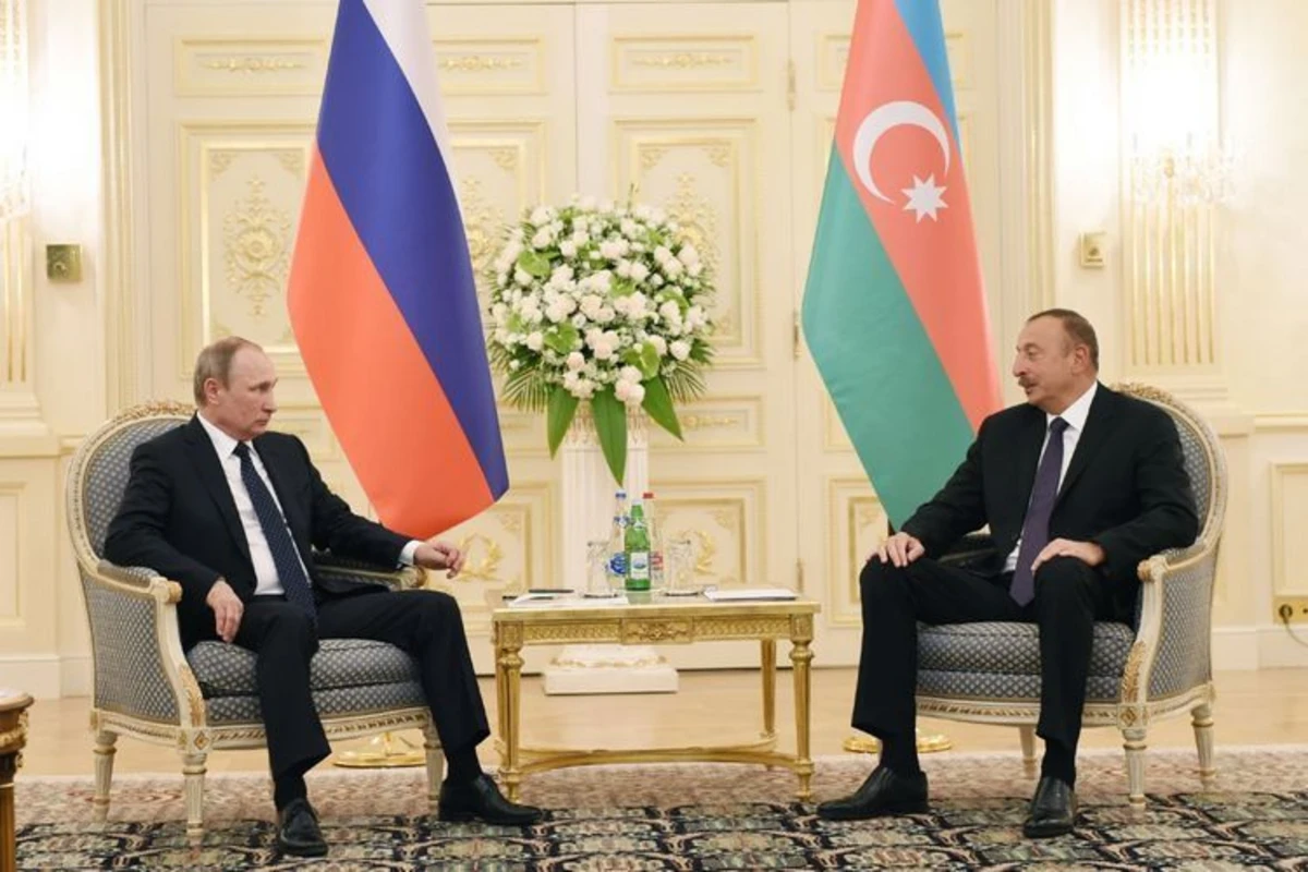 Путин поблагодарил Ильхама Алиева за компромиссные решения по Карабаху - ВИДЕО
