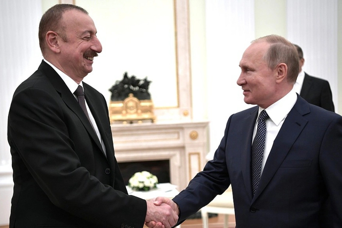 Azərbaycan və Rusiya Prezidentləri regiondakı vəziyyəti müzakirə ediblər