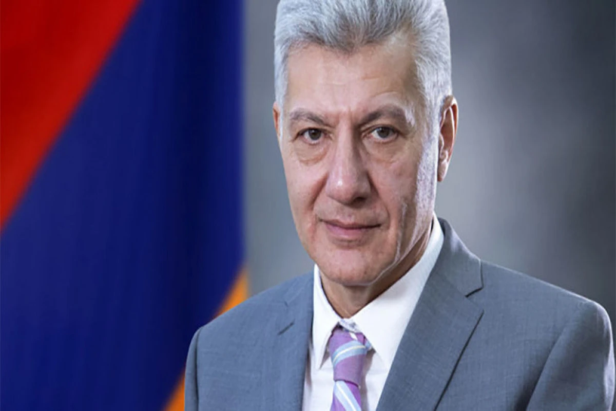Пашинян уволил замминистра обороны Армении
