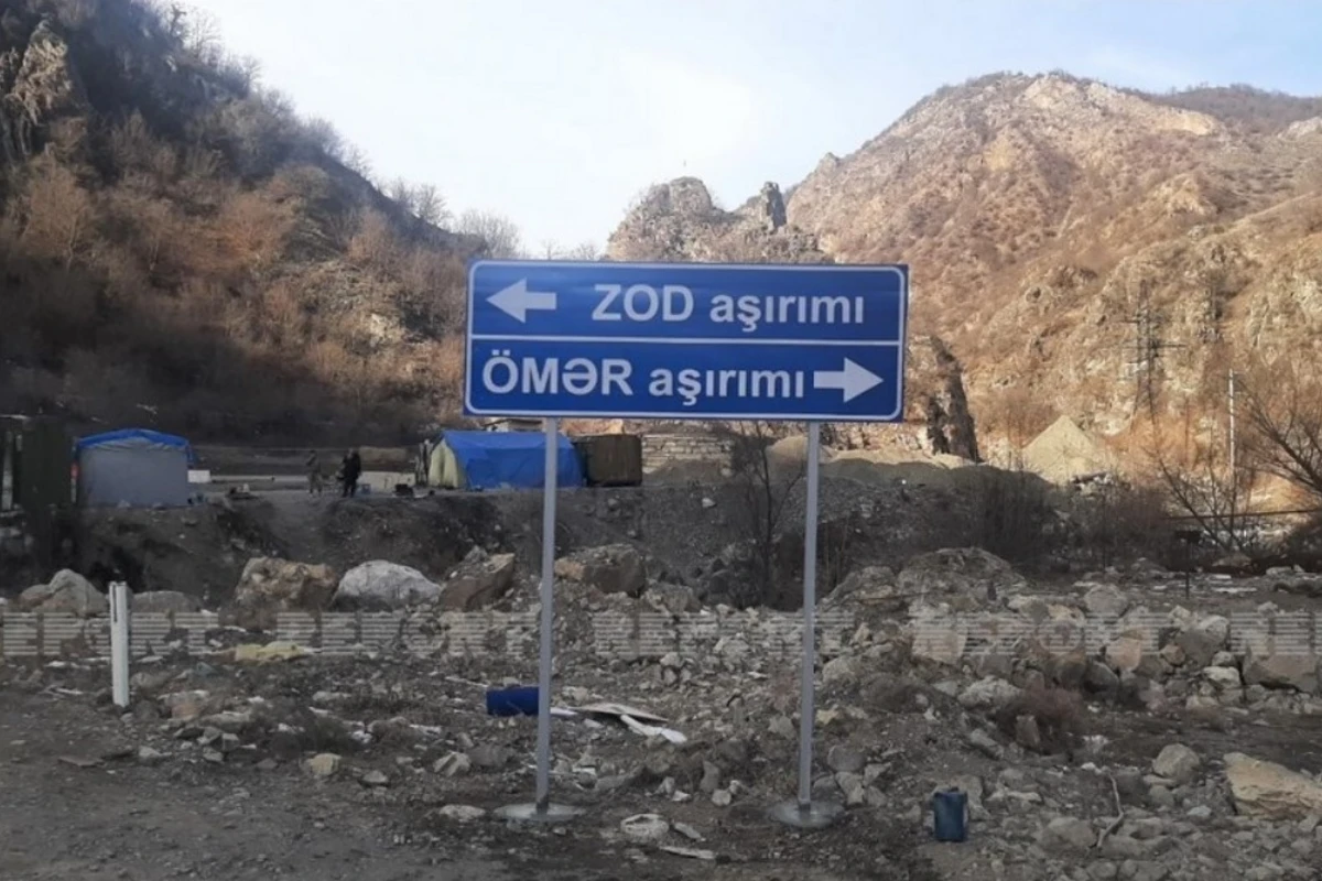 İlham Əliyev: Kəlbəcərə rahat çatmaq üçün Ömər aşırımı üzrə yol çəkilir İlham Əliyev: Kəlbəcərə rahat çatmaq üçün Ömər aşırımı üzrə yol çəkilir