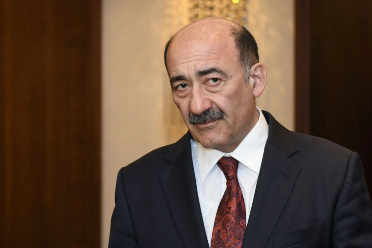 Əbülfəs Qarayevin dövründəki yeyintilərlə bağlı cinayət işi açıldı Əbülfəs Qarayevin dövründəki yeyintilərlə bağlı cinayət işi açıldı