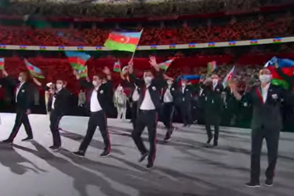 Tokio-2020: Azərbaycan nümayəndə heyəti paraddan keçdi - FOTO