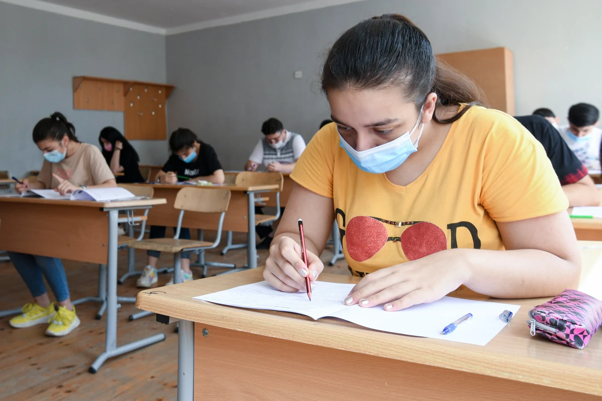 Bu gün I ixtisas qrupu üzrə ali məktəblərə qəbul imtahanları keçiriləcək