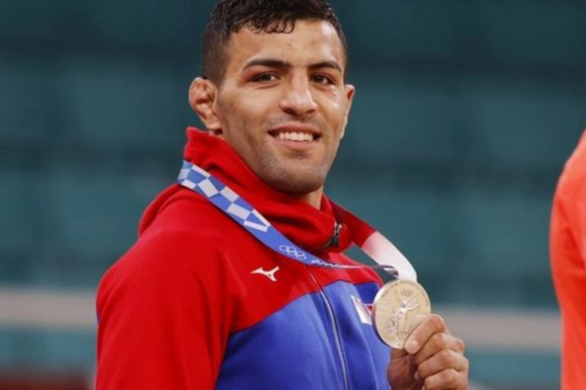 Əslən İrandan olan cüdoçu Olimpiadada qazandığı medalı İsrailə həsr etdi