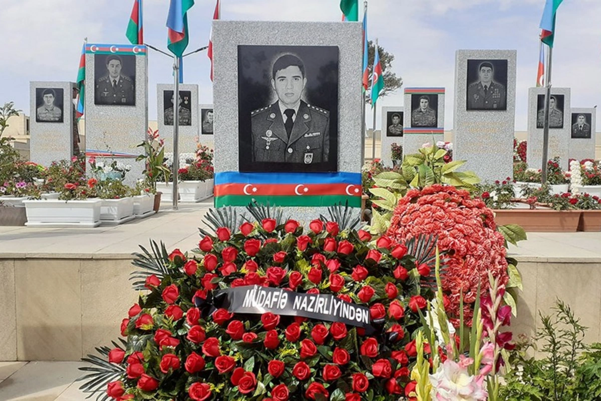 Şəhid zabitin anım günü qeyd edilib - FOTO