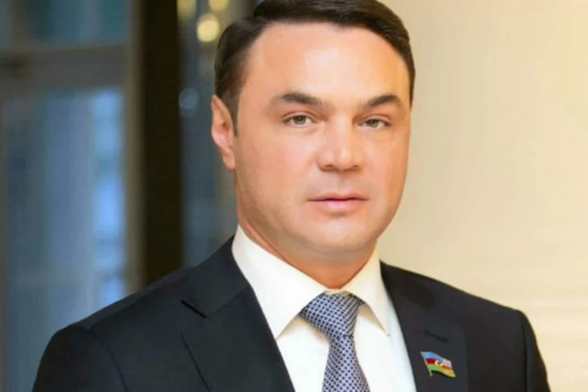 Polisi döyən deputat SAXLANILDI