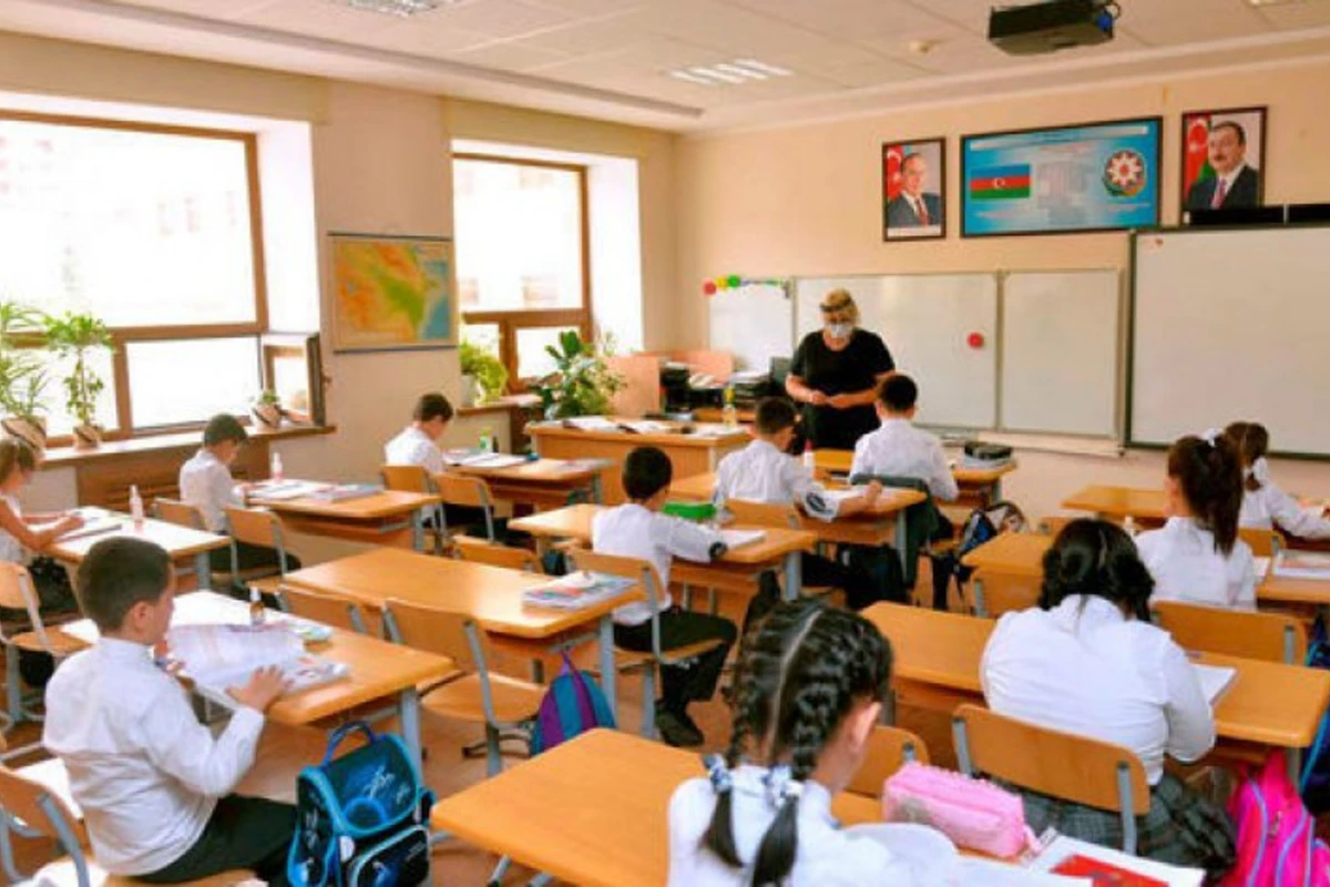 Начинается процесс электронного перевода учащихся