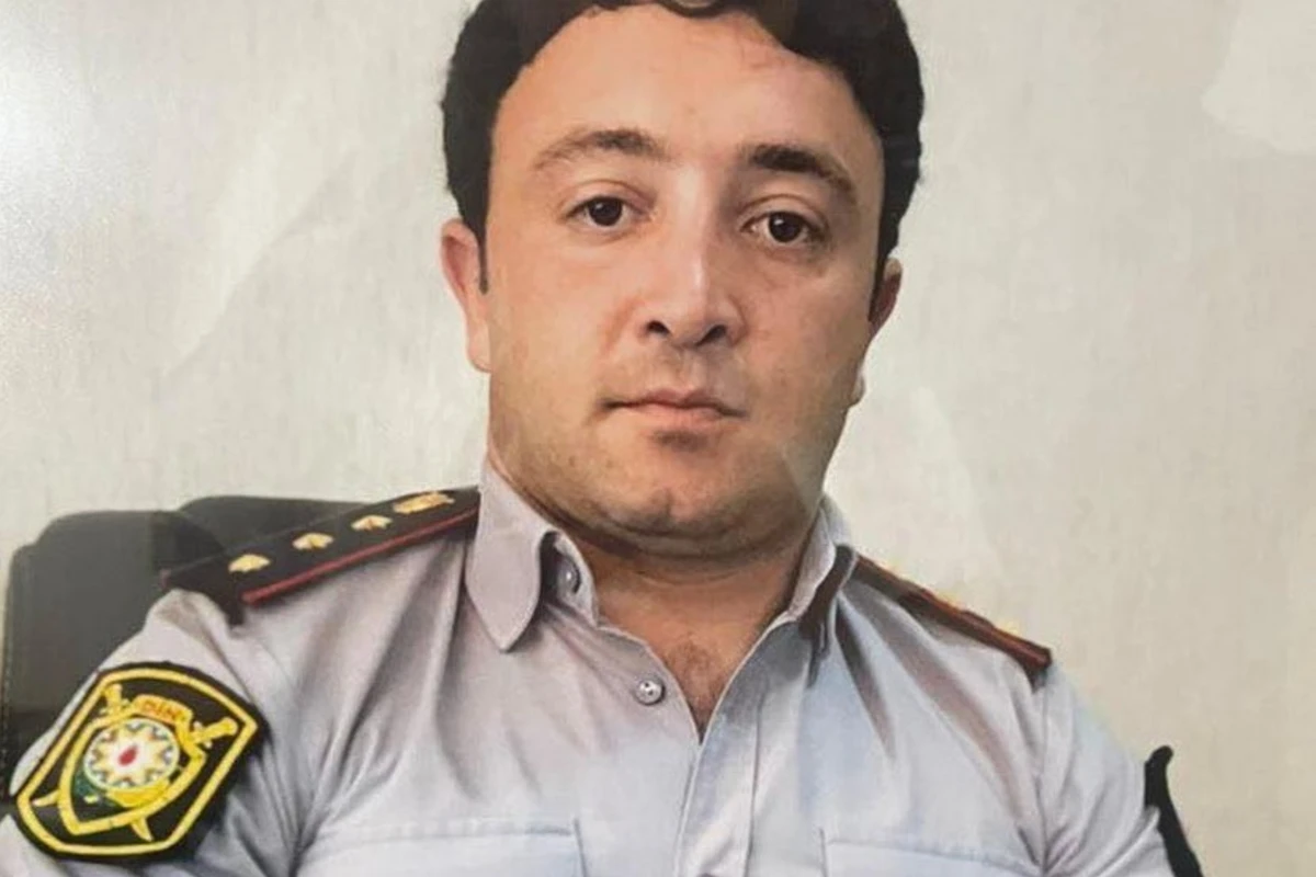 Maşın bazarındakı partlayışda həyatını itirən polis görün kimin oğlu imiş - FOTO Maşın bazarındakı partlayışda həyatını itirən polis görün kimin oğlu imiş - FOTO
