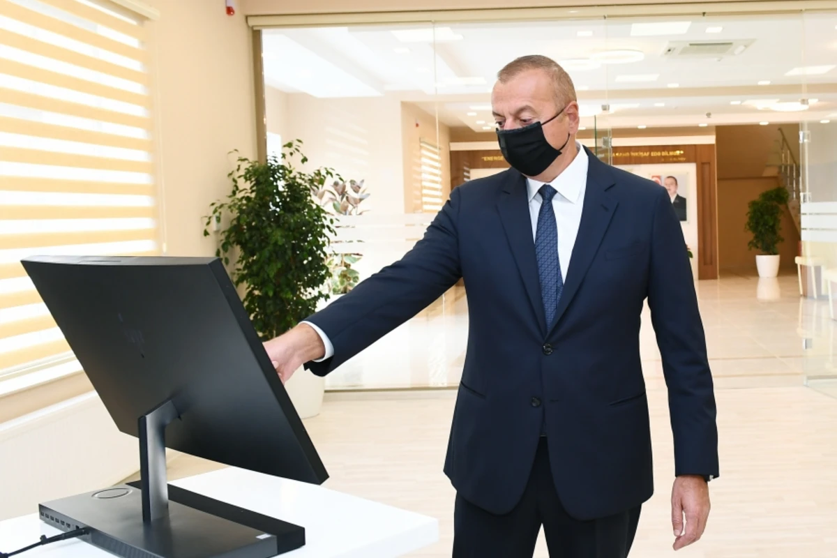 İlham Əliyev “Abşeron” yarımstansiyasının açılışında iştirak edib - FOTO