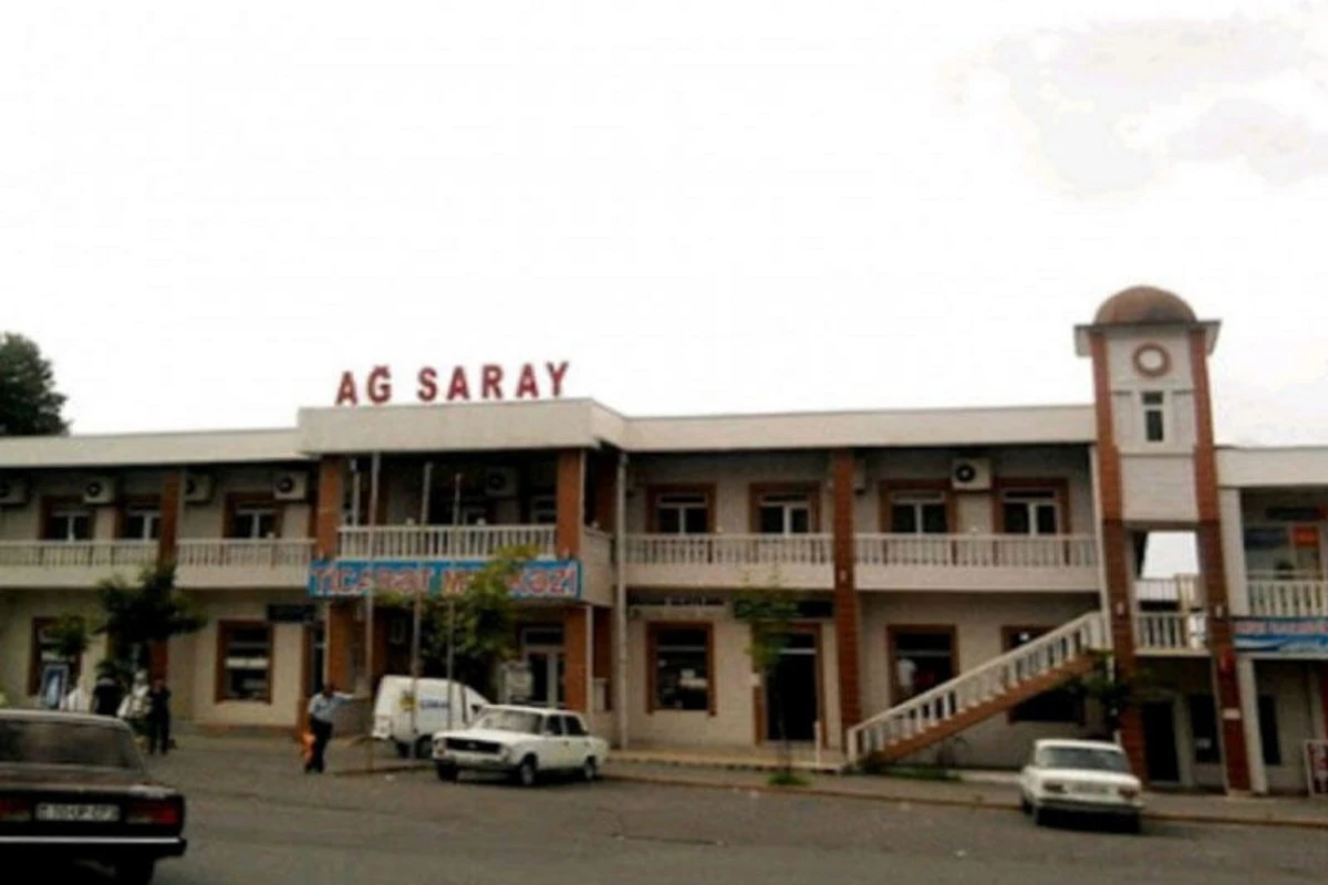 Ağ Saray şadlıq sarayının rəhbərliyi cərimələndi