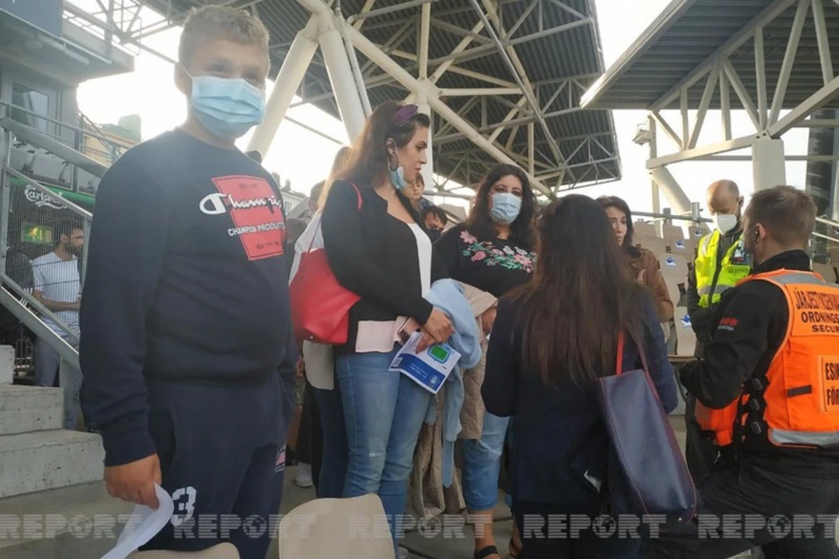 Azərbaycanlı azarkeşlər Neftçinin Finlandiyadakı matçında problemlə üzləşdi - FOTO