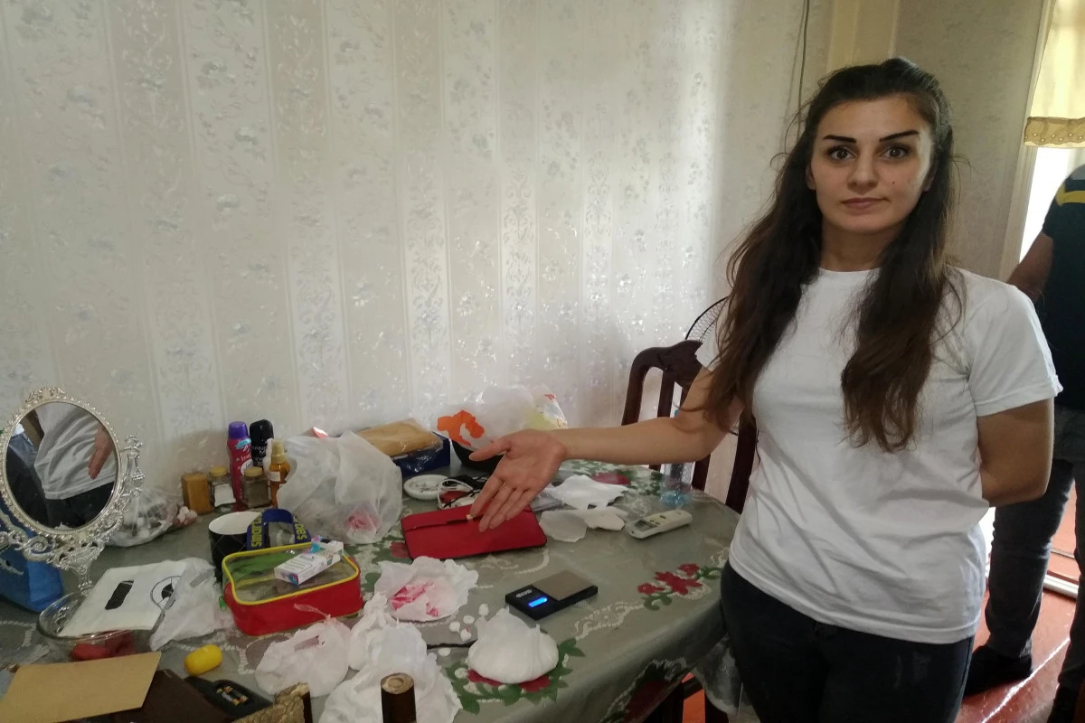 Patı satan qadın - FOTO