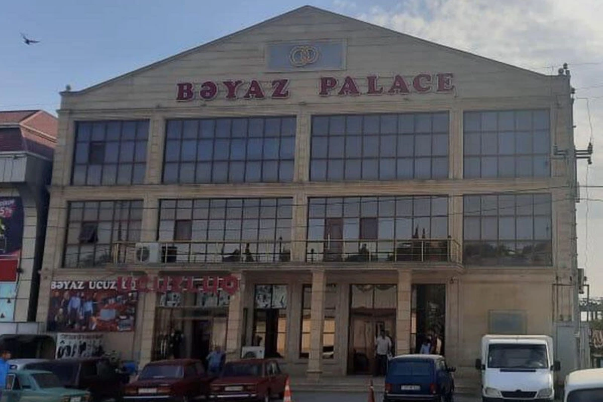 Bəyaz Palaceın sahibi də 4 min manat cərimələndi