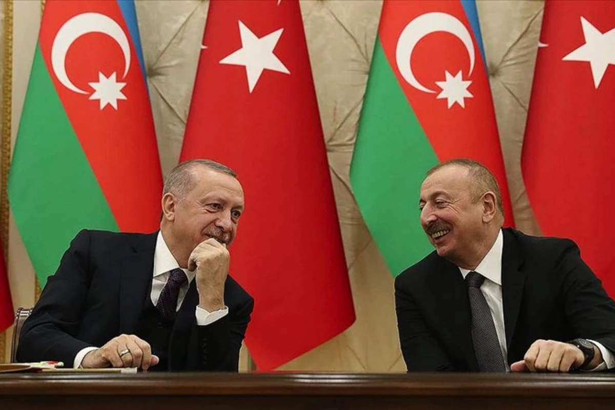 Dövlət başçısı: Türkiyə bizim üçün doğma ölkə, doğma vətəndir