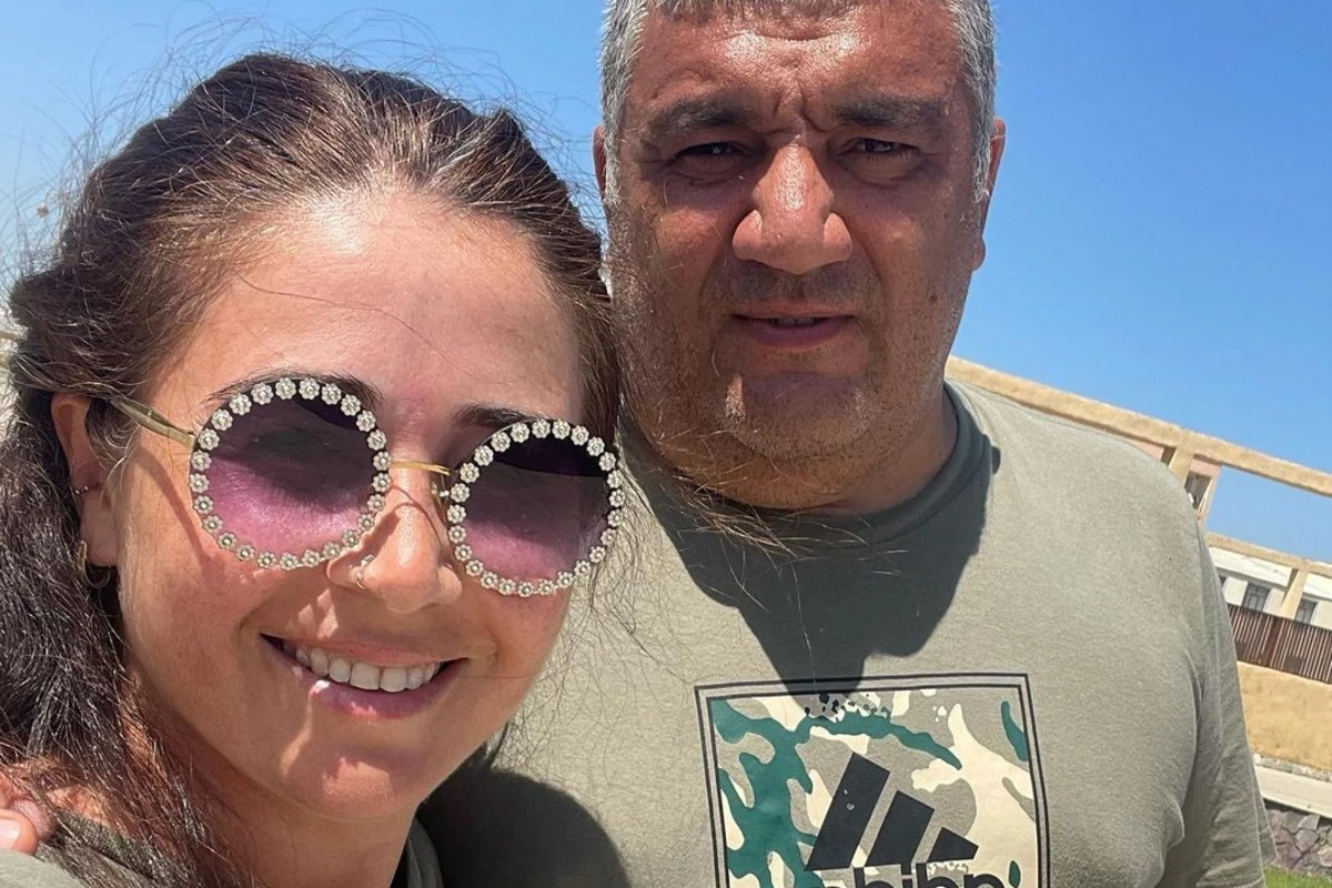 Elnarə Xəlilovanın həyat yoldaşı təltif edildi - FOTO Elnarə Xəlilovanın həyat yoldaşı təltif edildi - FOTO