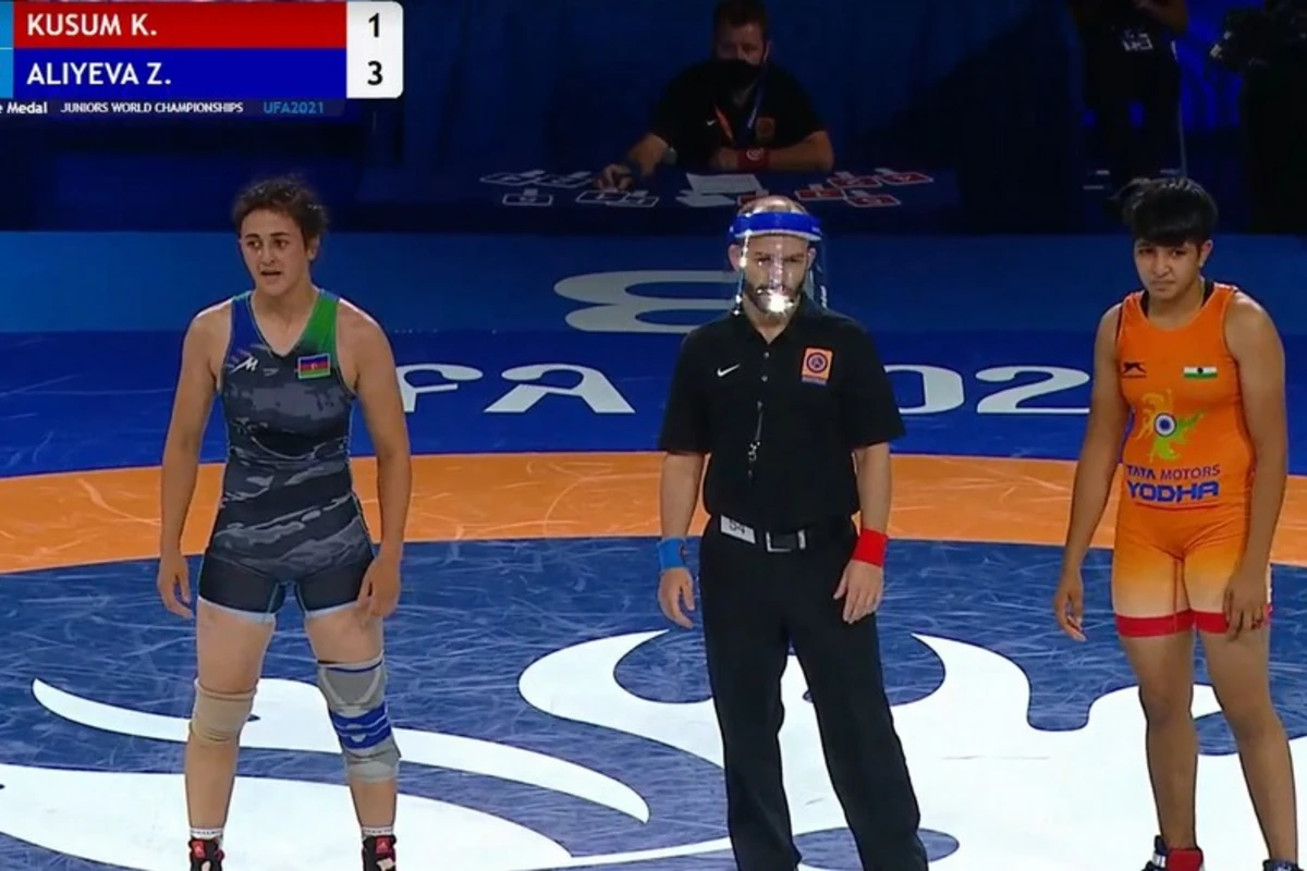Dünya çempionatı: Azərbaycanın qadın güləşçisi bürünc medal qazandı