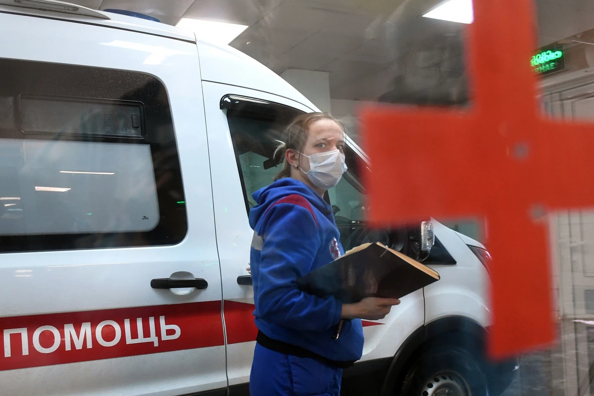 Жительница Москвы во второй раз упала с 12-го этажа и выжила