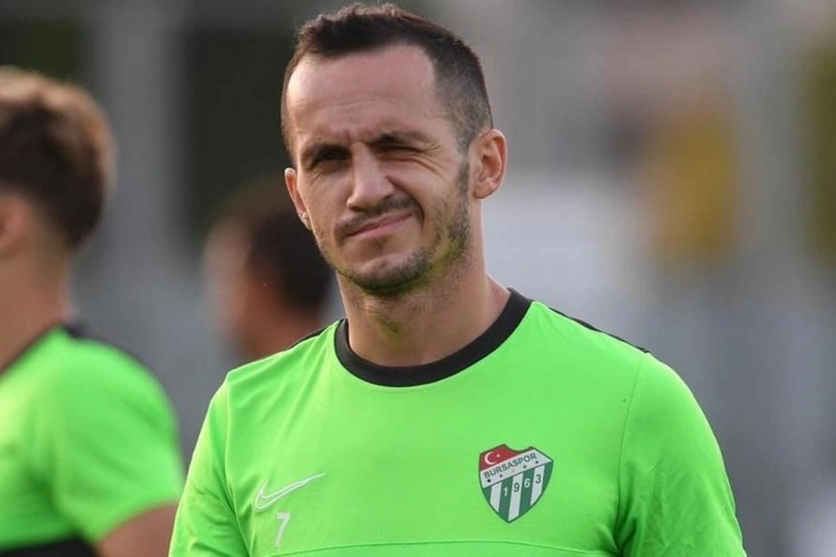 Namik Ələskərov Türkiyə çempionatının ən dəyərli futbolçuları arasına düşdü