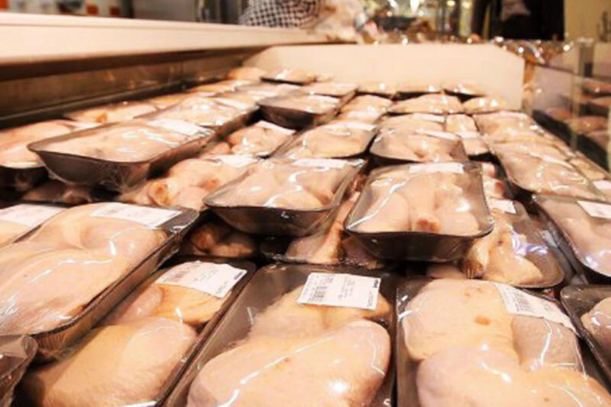 Азербайджан ввел ограничения на импорт куриной продукции из России