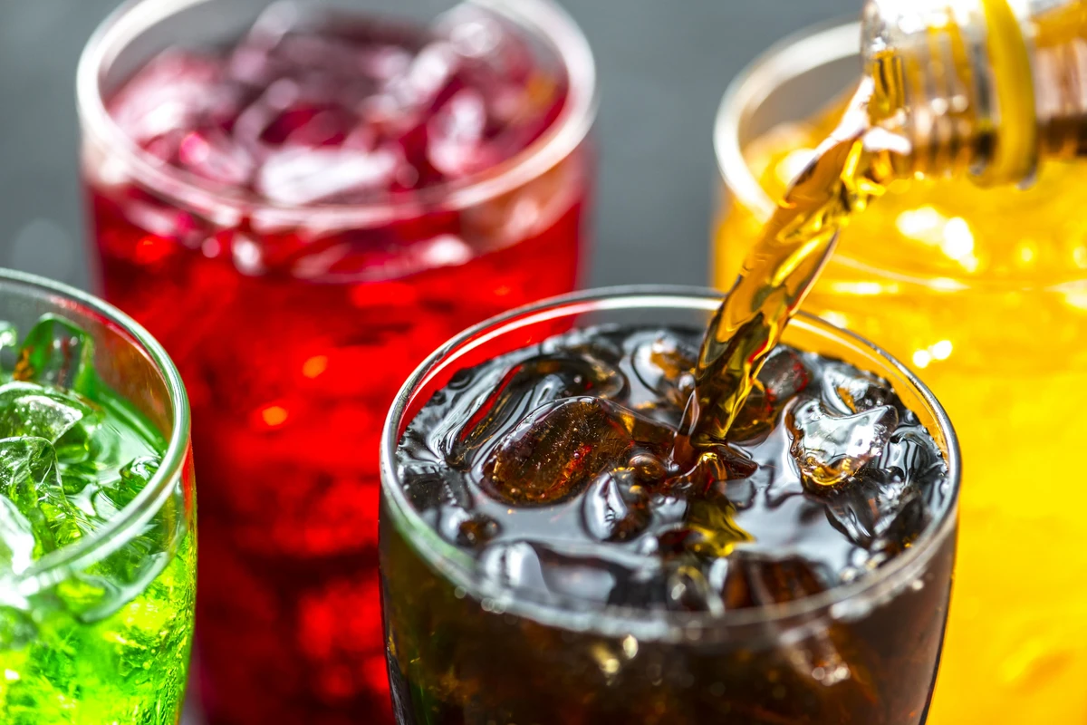 Кардиолог назвал сладкую газировку одной из причин тромбов у переболевших COVID-19