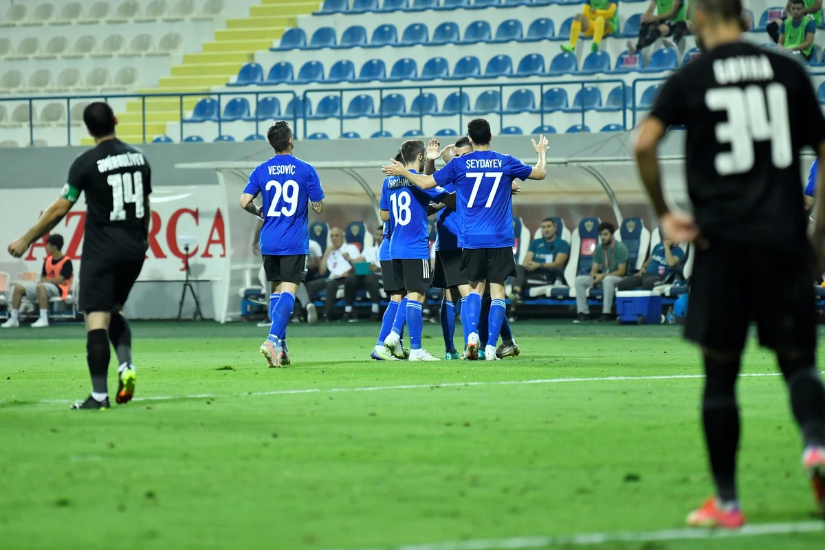 Azərbaycan Premyer Liqası: Qarabağ Səbaili darmadağın etdi Azərbaycan Premyer Liqası: Qarabağ Səbaili darmadağın etdi