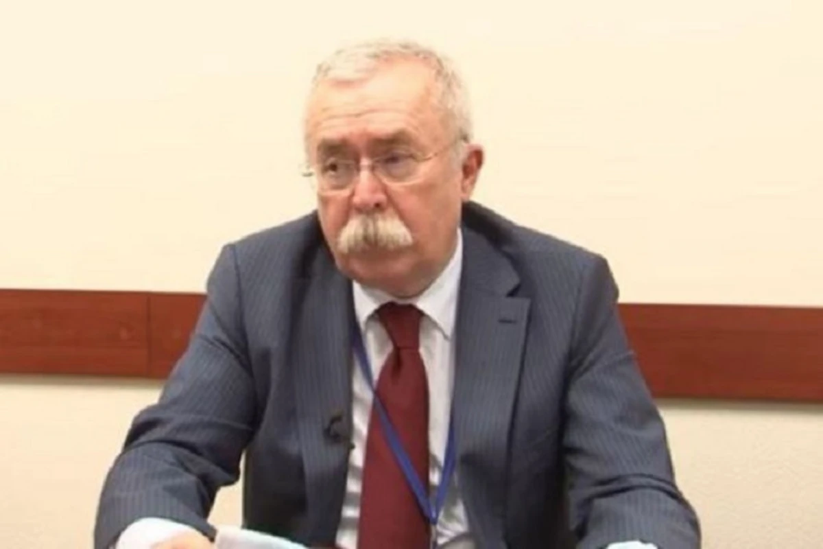 Бывший заведующий Управлением делами МИД Фархад Моллазаде возместил ущерб в 2,3 млн манатов