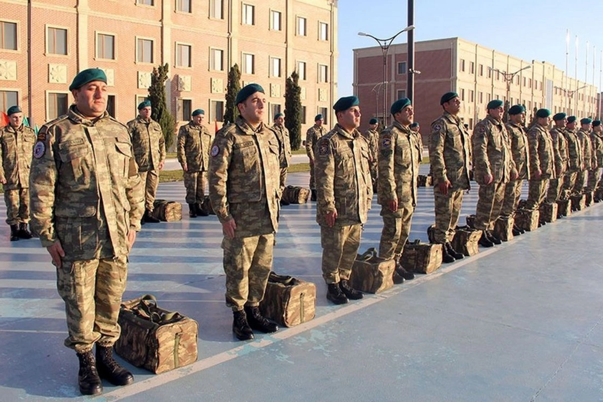 Əfqanıstandan təxliyə olunan Azərbaycan sülhməramlıları Vətənə qayıdıb
