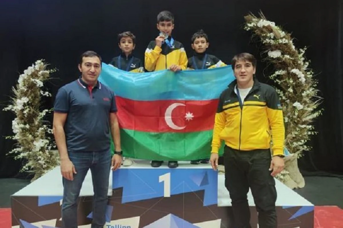 Юные азербайджанские тхэквондисты завоевали медали на чемпионате Европы - ФОТО