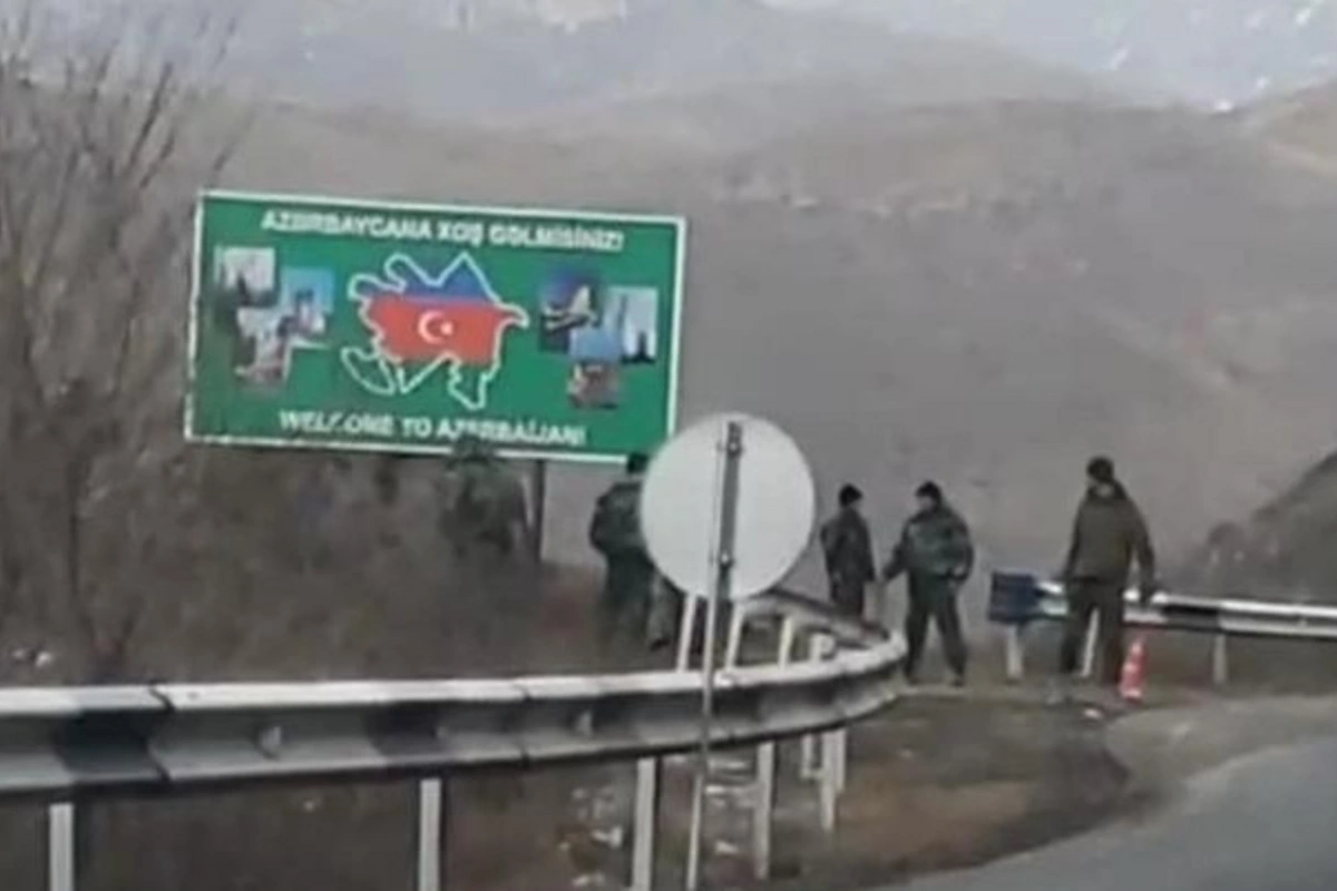 Azərbaycan Gorus-Qafan yolunu açdı