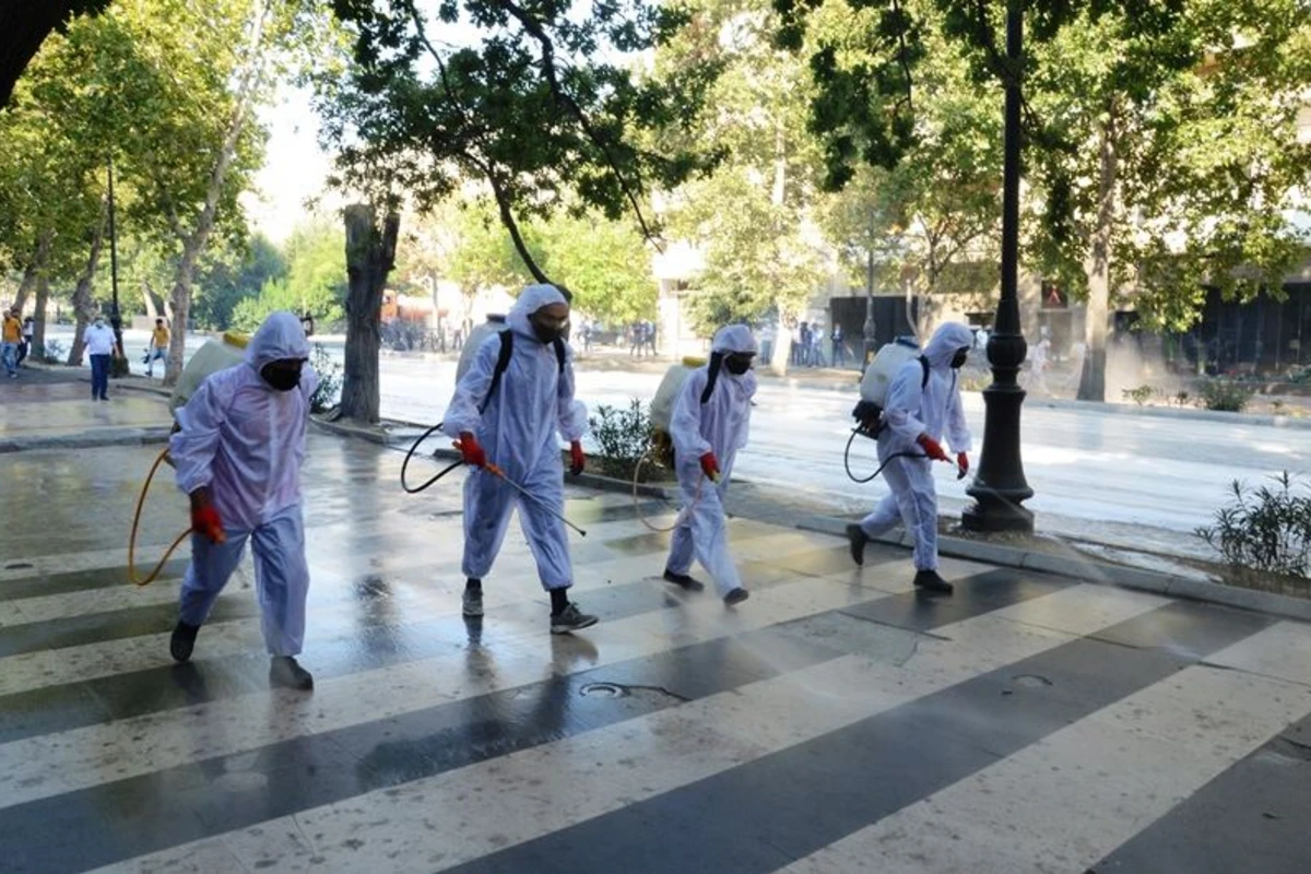 Bu gün Bakıda 550 küçə dezinfeksiya edilib - FOTO