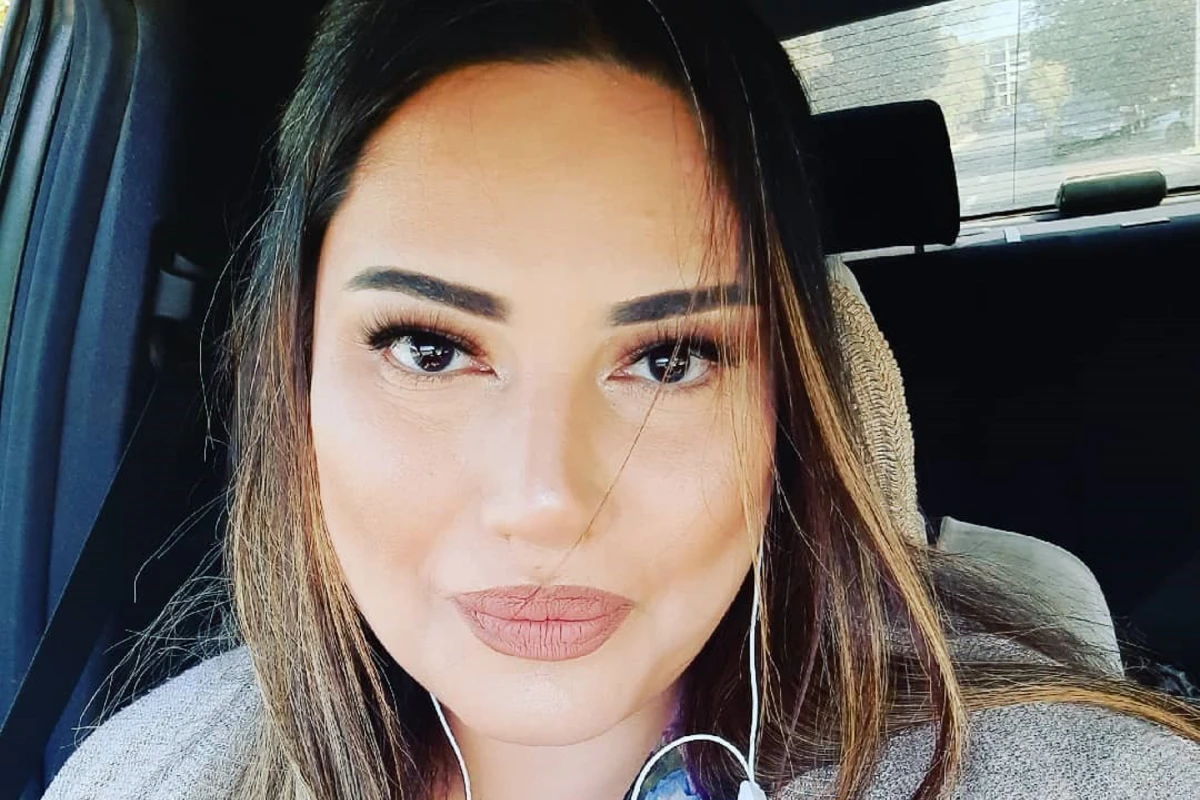 Aytən Səfərova ATVdən ayrıldı Aytən Səfərova ATVdən ayrıldı