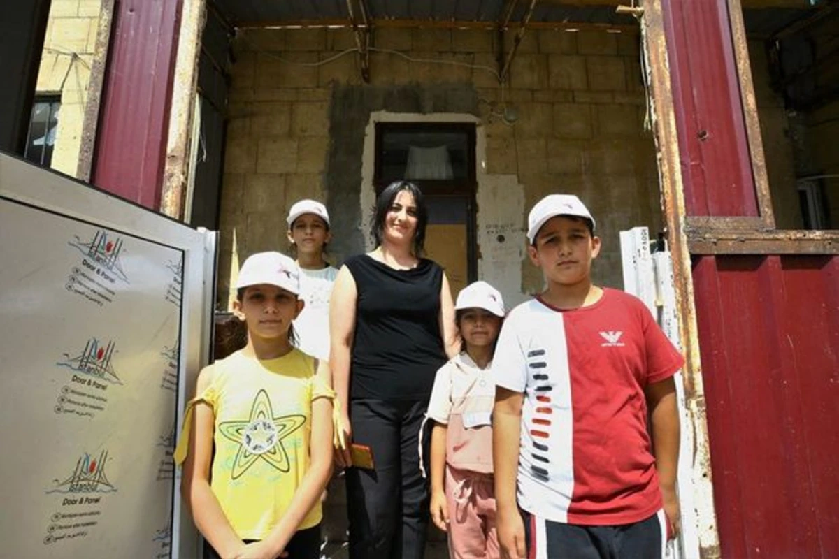 Uşaq ikən qoparıldığı Şuşaya övladları ilə dönən ana - FOTO/VİDEO