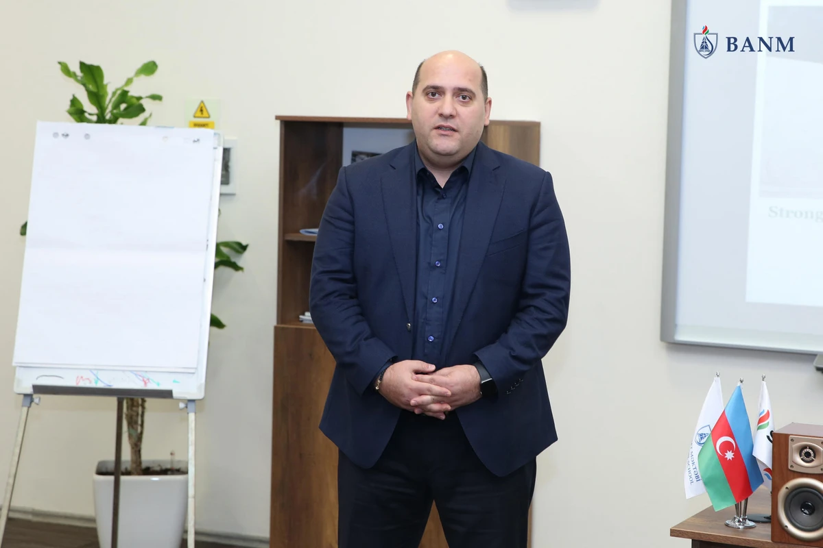 Prezidentin xüsusi nümayəndəsi: Bir qrup Ağdam sakinləri ilk dəfə olaraq şəhərə səfər edib