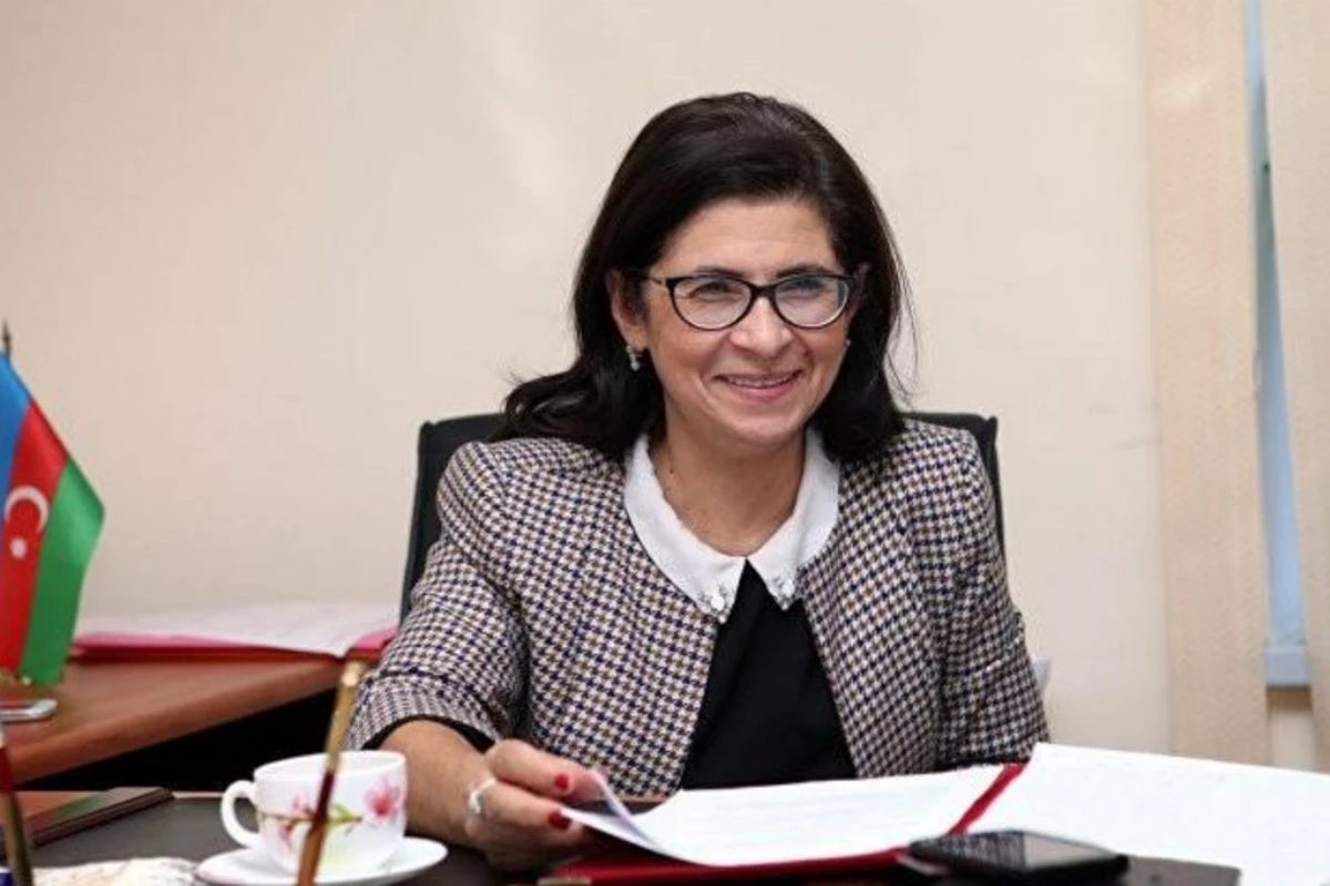 Fərəh Əliyeva “Şöhrət” ordeni ilə təltif edilib