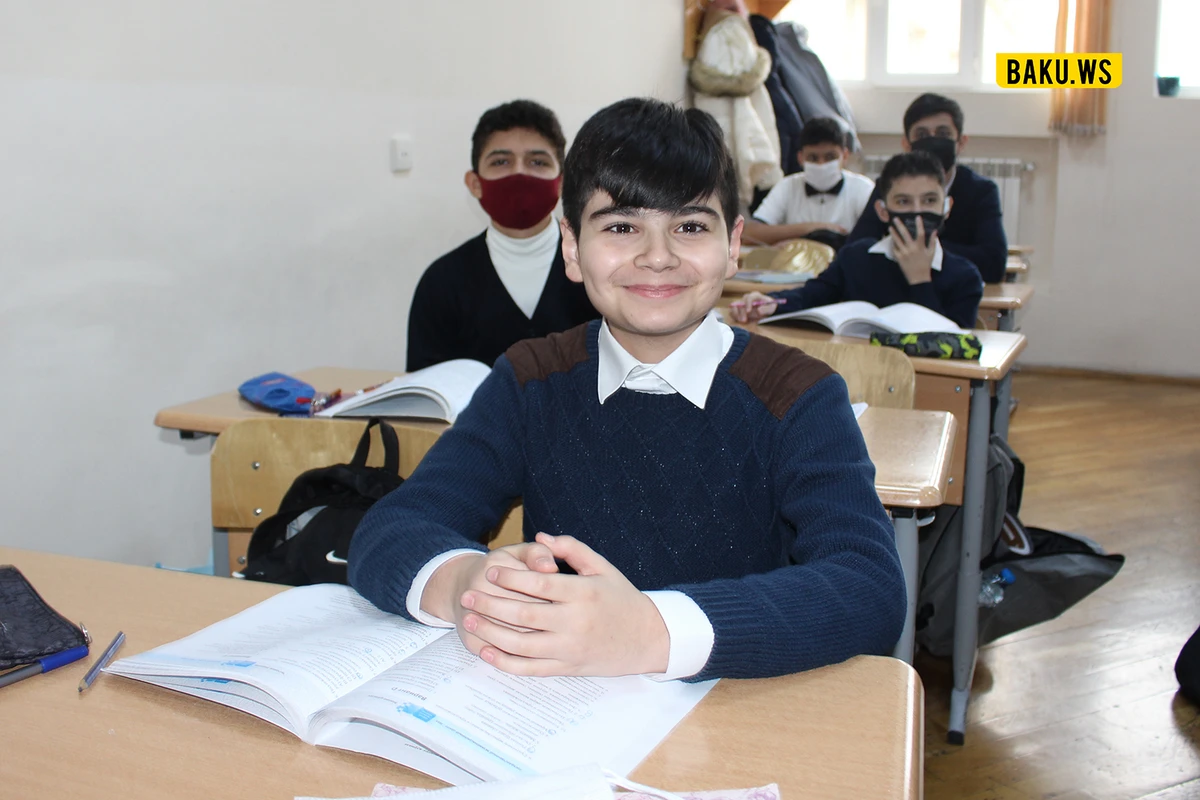 16-18 yaş arasında olanlar üçün vaksin məcburi olacaq? - RƏSMİ AÇIQLAMA - VİDEO