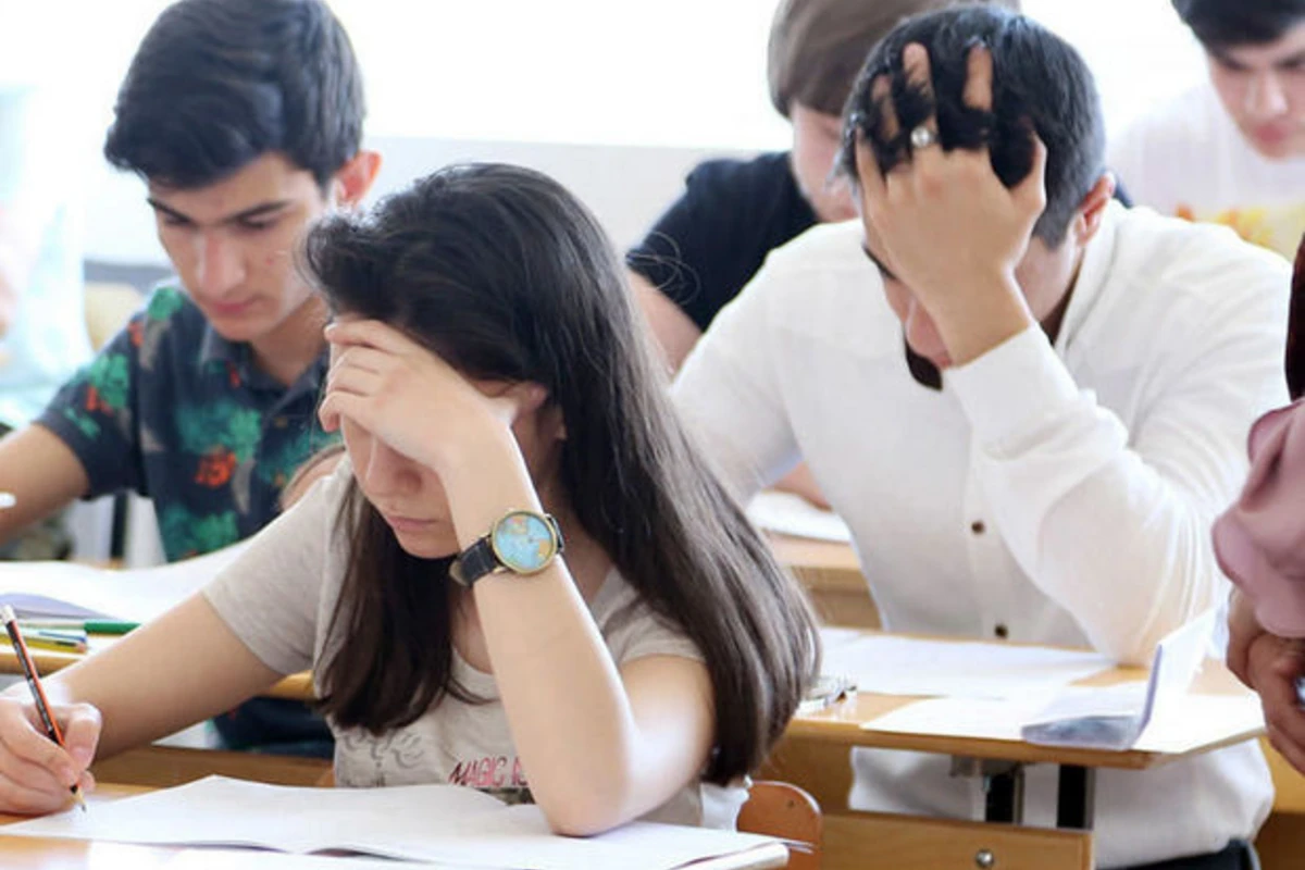 Kolleclərə plan yerləri 98.82 faiz dolub