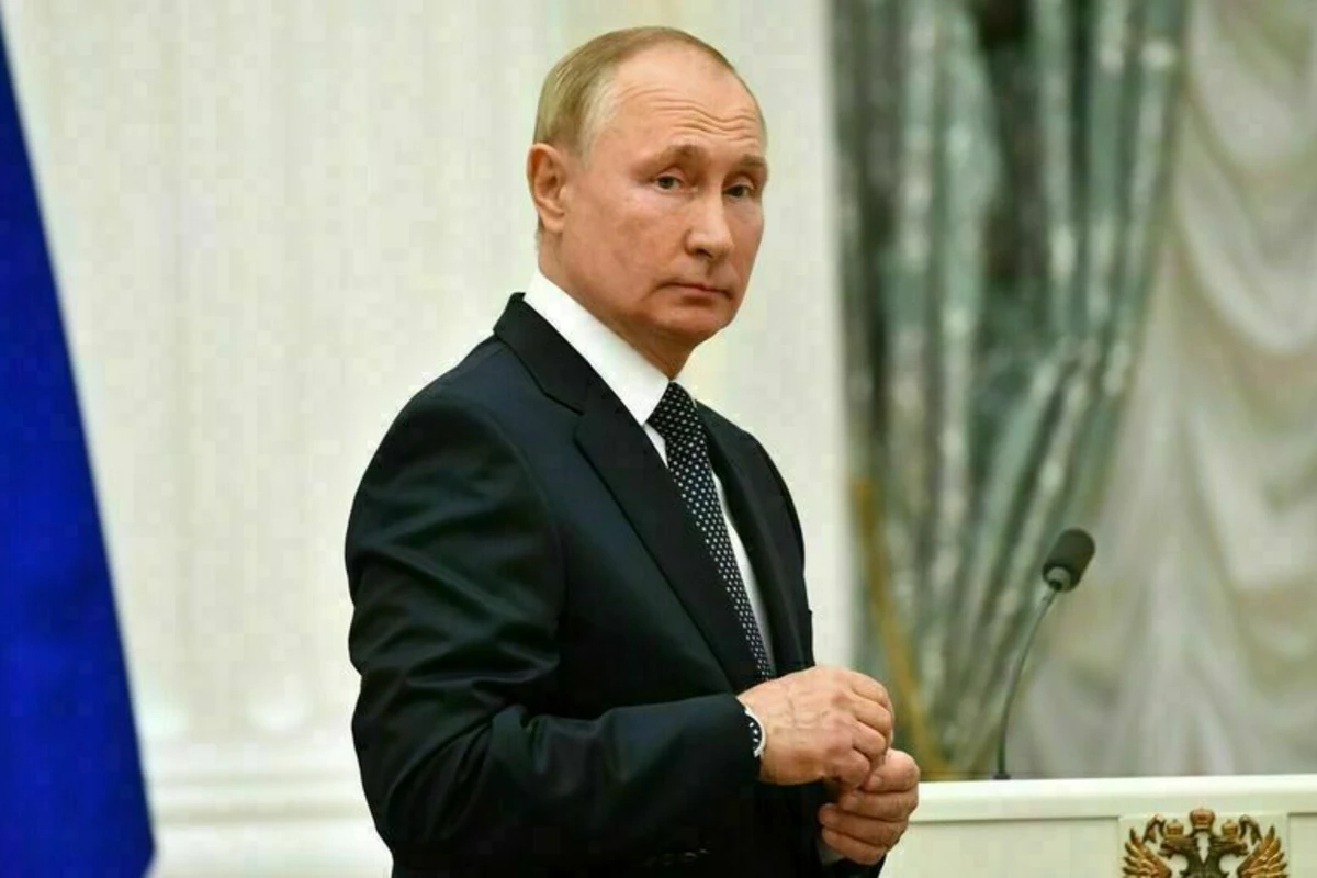 Путин назвал вакцину, которой прививался