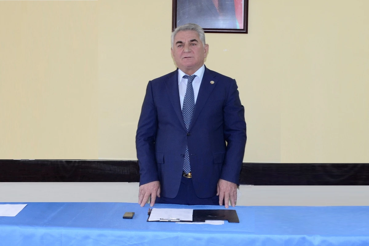 Həbsdə olan icra başçısı koronavirusa yoluxub, vəziyyəti ağırdır
