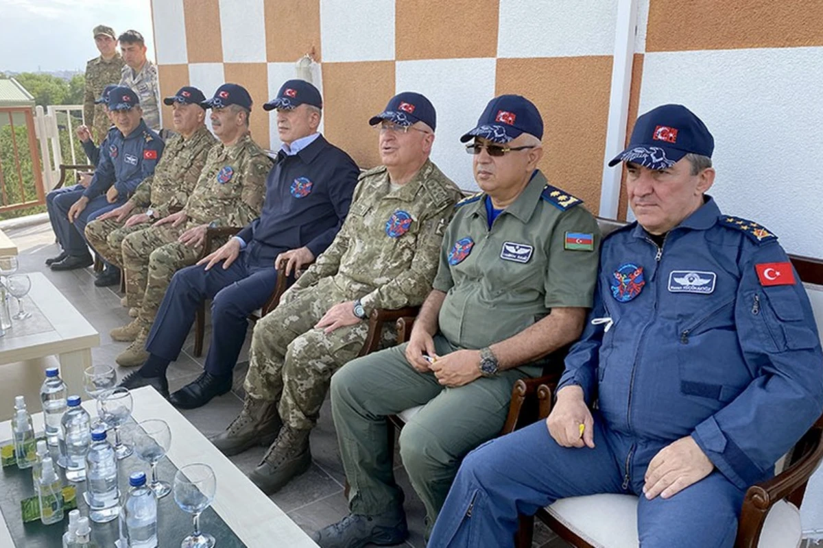 Zakir Həsənov və Hulusi Akar “TurAz Şahini - 2021” təlimlərini izlədi - FOTO
