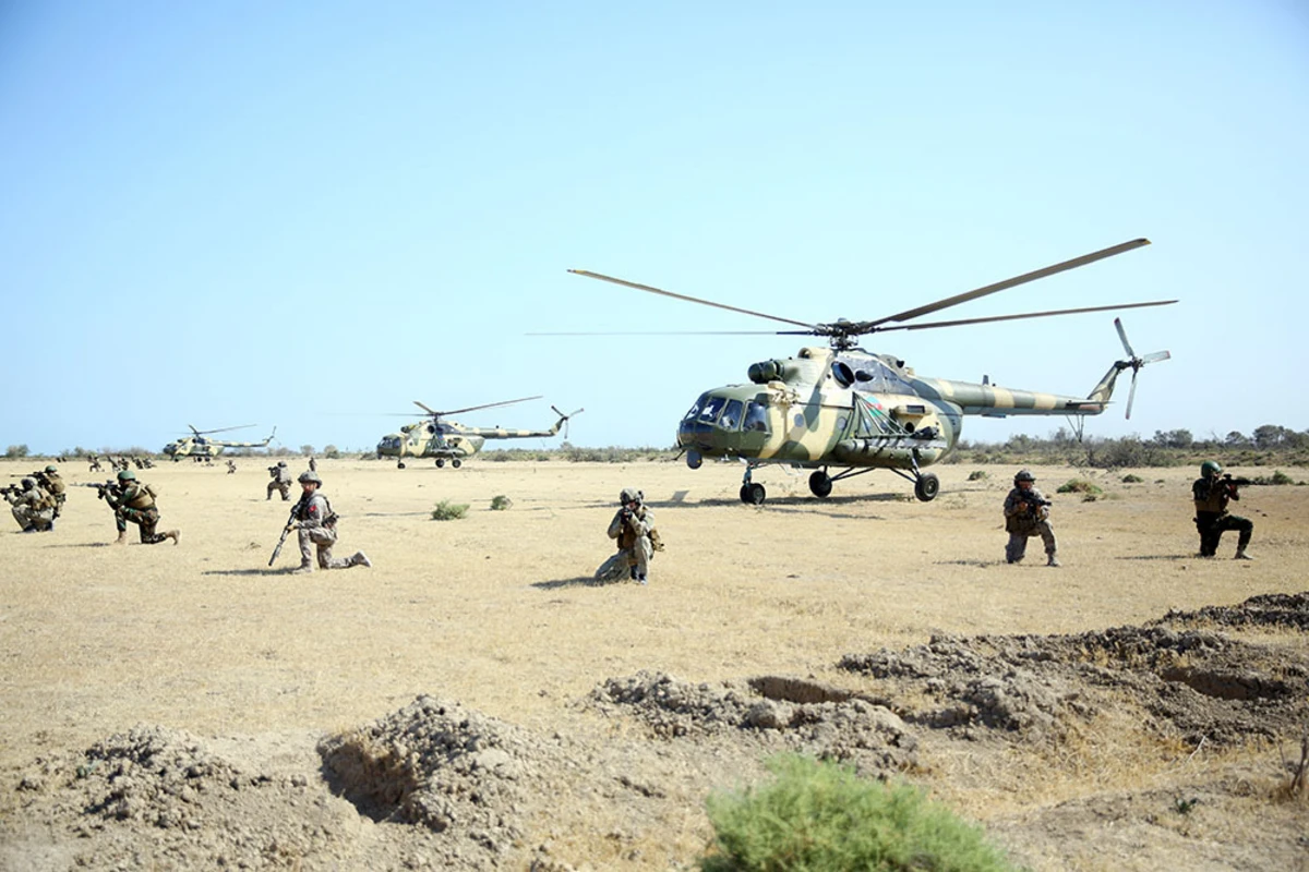 Azərbaycan, Türkiyə və Pakistan xüsusi təyinatlılarının təlimindən görüntülər - FOTO/VİDEO Azərbaycan, Türkiyə və Pakistan xüsusi təyinatlılarının təlimindən görüntülər - FOTO/VİDEO