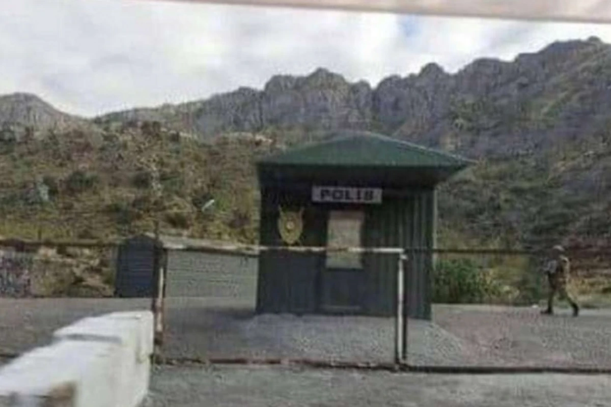 Xankəndiyə qanunsuz yük daşıyan iranlı sürücülər SAXLANILDI - FOTO Xankəndiyə qanunsuz yük daşıyan iranlı sürücülər SAXLANILDI - FOTO