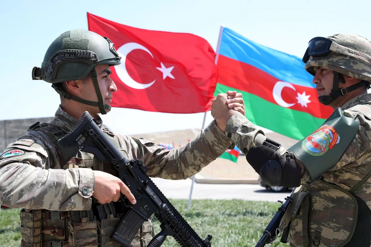 Azərbaycan və Türkiyənin gənclər təşkilatları arasında memorandum imzalanıb - FOTO
