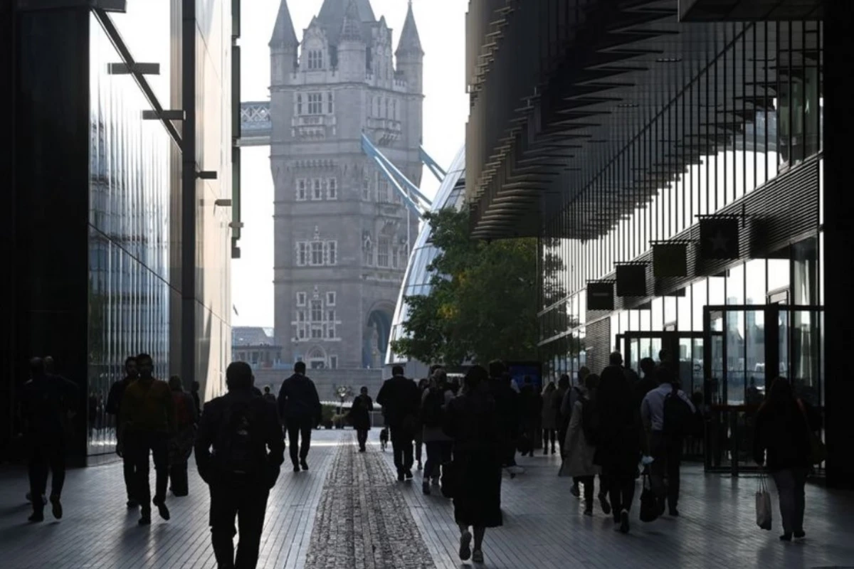 Britaniya Türkiyəni qırmızı siyahıdan çıxardı
