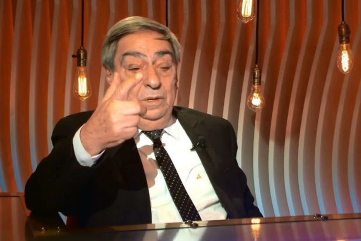 Rəşid Mahmudov: “Kişilərin ölüm səbəbi qadınların çox danışmasıdır”