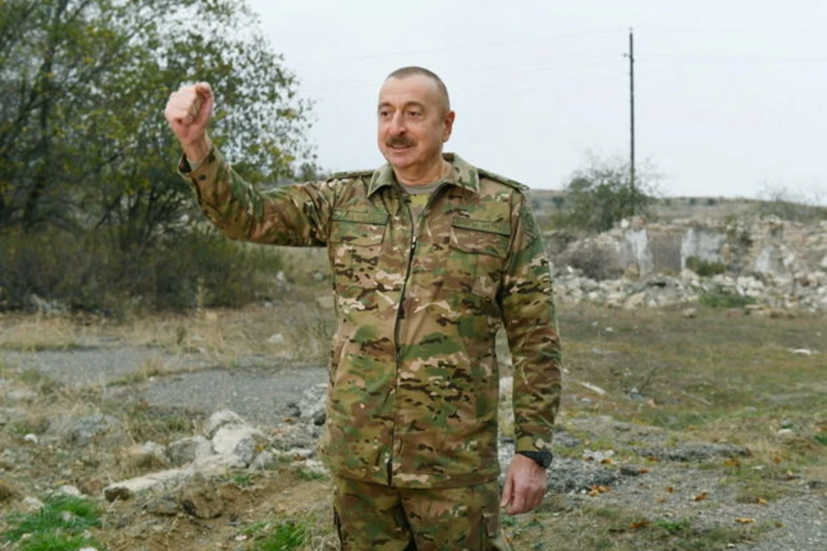 İlham Əliyev “Dəmir yumruq” əməliyyatının ən vacib mərhələlərini açıqladı